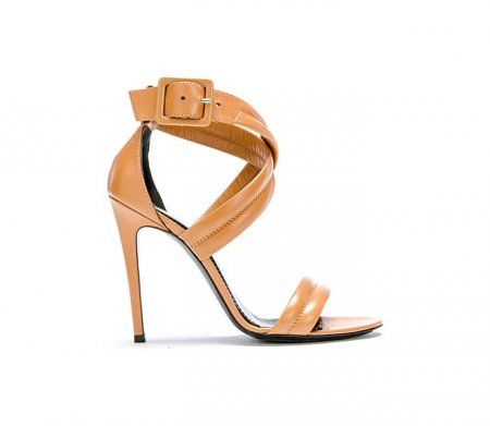 Модне жіноче взуття весна-літо 2013 від Barbara Bui