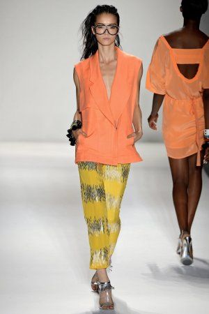 Модні кольори весна-літо 2013 по версії інституту кольору Pantone