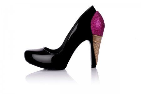 Міні-колекція взуття від Melissa + Karl Lagerfeld 2013