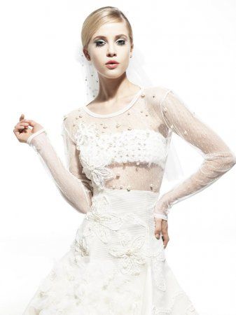 Весільні сукні в колекції 2013 «Iconic» від Yolan Cris
