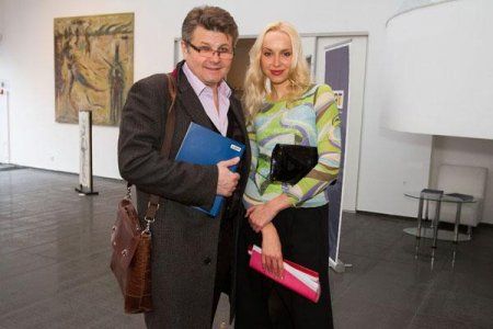 Сумська, Пінчук і Alloise відвідали виставку французького живопису