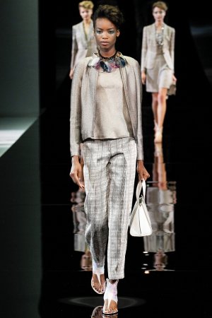 Тиждень моди в Мілані. Колекція Giorgio Armani весна-літо 2014