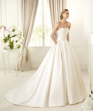 Модні весільні сукні 2014 від Pronovias