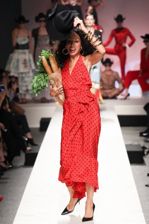 Тиждень моди в Мілані. Колекція Moschino весна-літо 2014