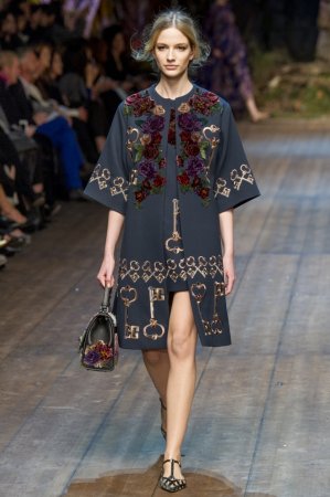    ̳.  Dolce & Gabbana  - 2014-2015