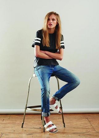Модні жіночі джинси 2014