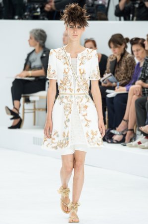     .  Chanel Couture - 2014-2015