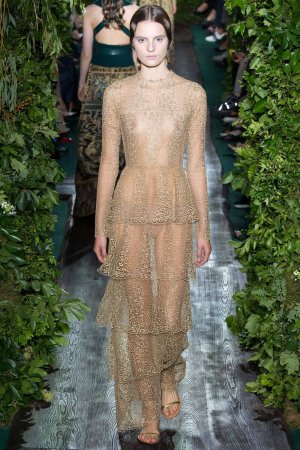     .  Valentino Couture - 2014-2015