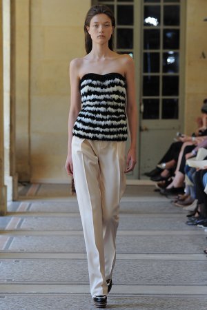 Тижні високої моди в Парижі. Колекція Bouchra Jarrar Haute Couture сезону осінь-зима 2014-2015