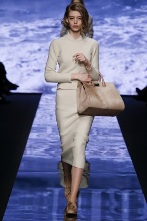    ̳.  Max Mara - 2015-2016