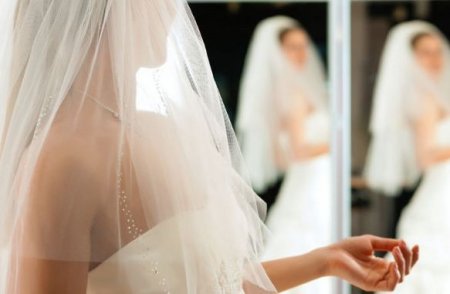 Як вибрати весільну сукню: повна інструкція