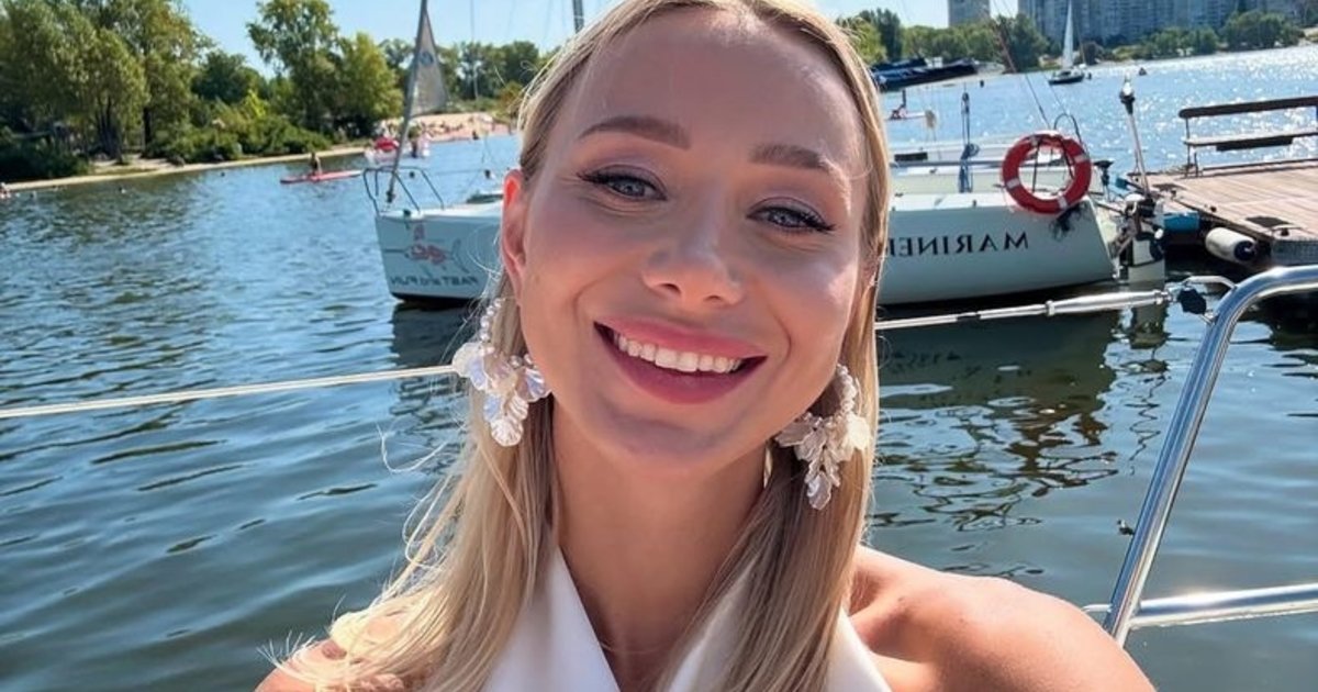 Репяхова розповіла про невдалу пластику і показала фото до та після